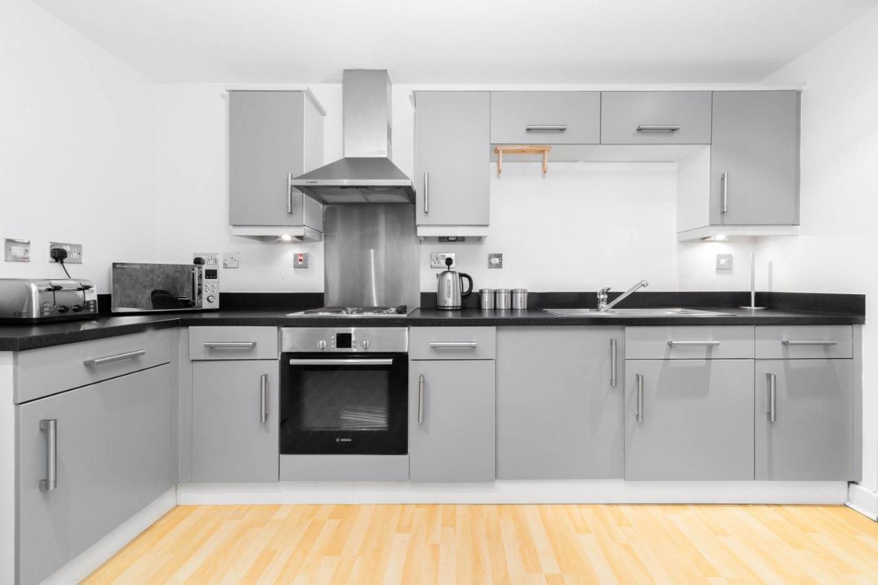 Beautiful Birmingham Central Spacious Apartment-Free Parking, Wifi, Contractors, Hs2, Bullring, Birmingham City Fc Exterior foto